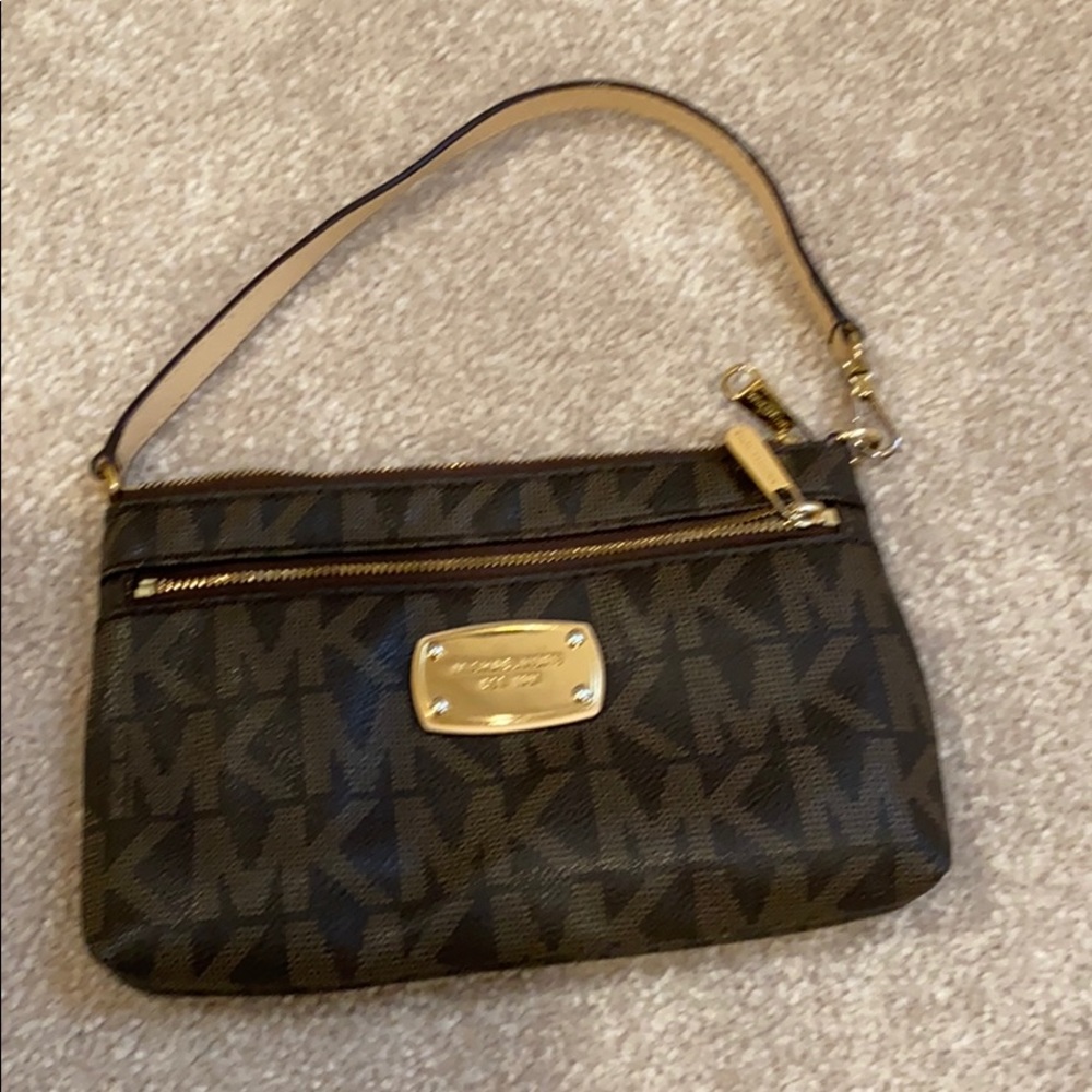 Michael kors small shoulder bag